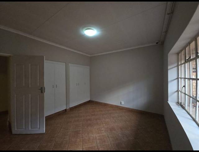 3 BEDROOM PROPERTY TO RENT IN GREENHILLS